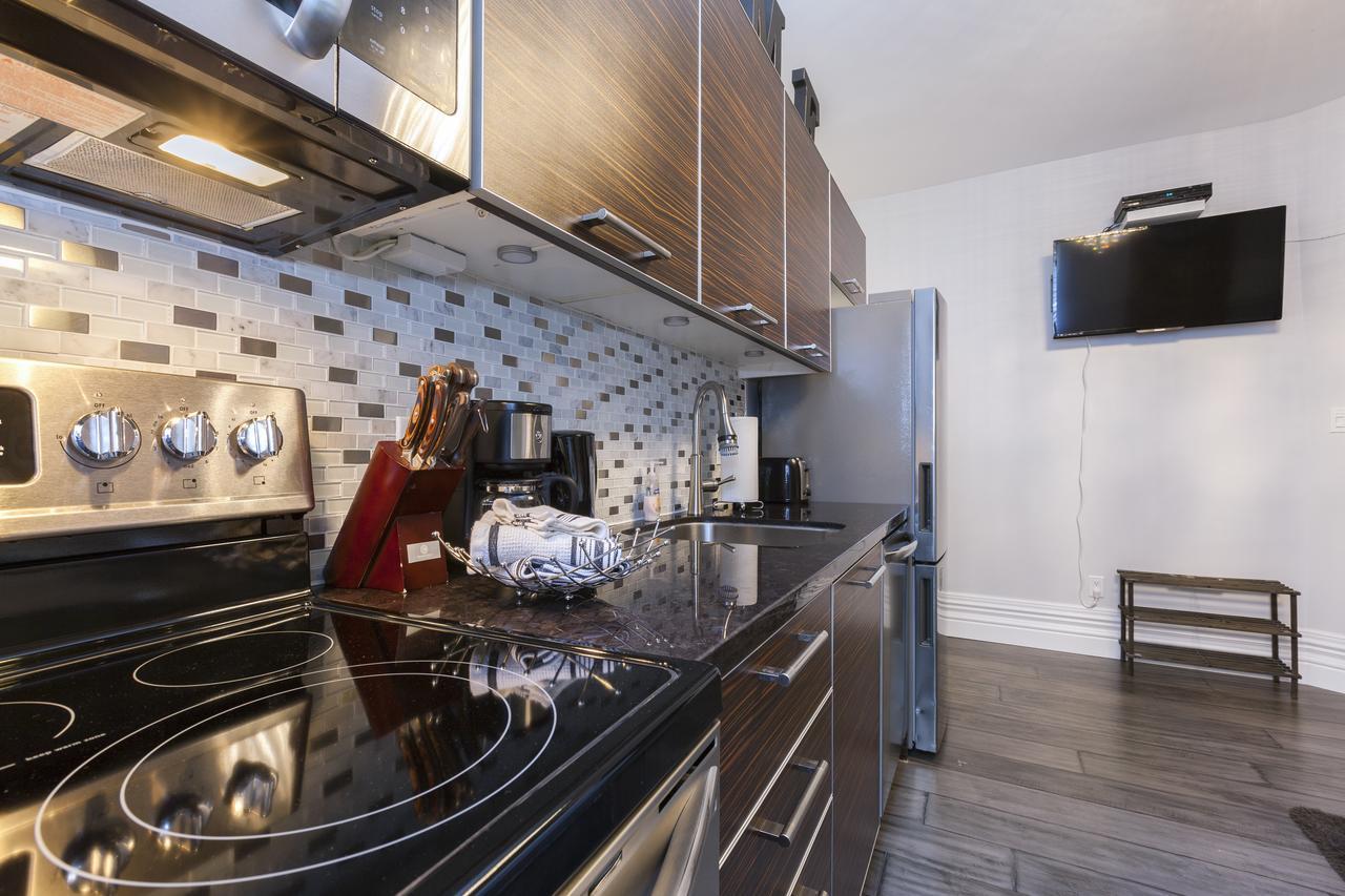 Nb Urban Luxury Suites Toronto Bagian luar foto